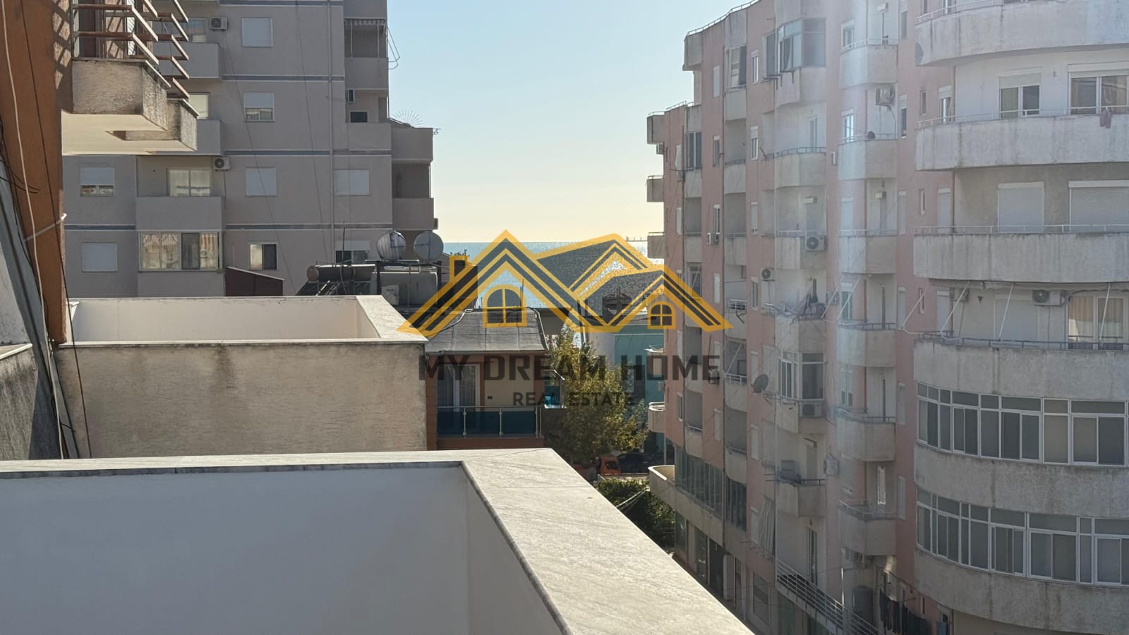Apartament 2+1+verand në shitje në plazh Durrës | my dream home real estate - albania