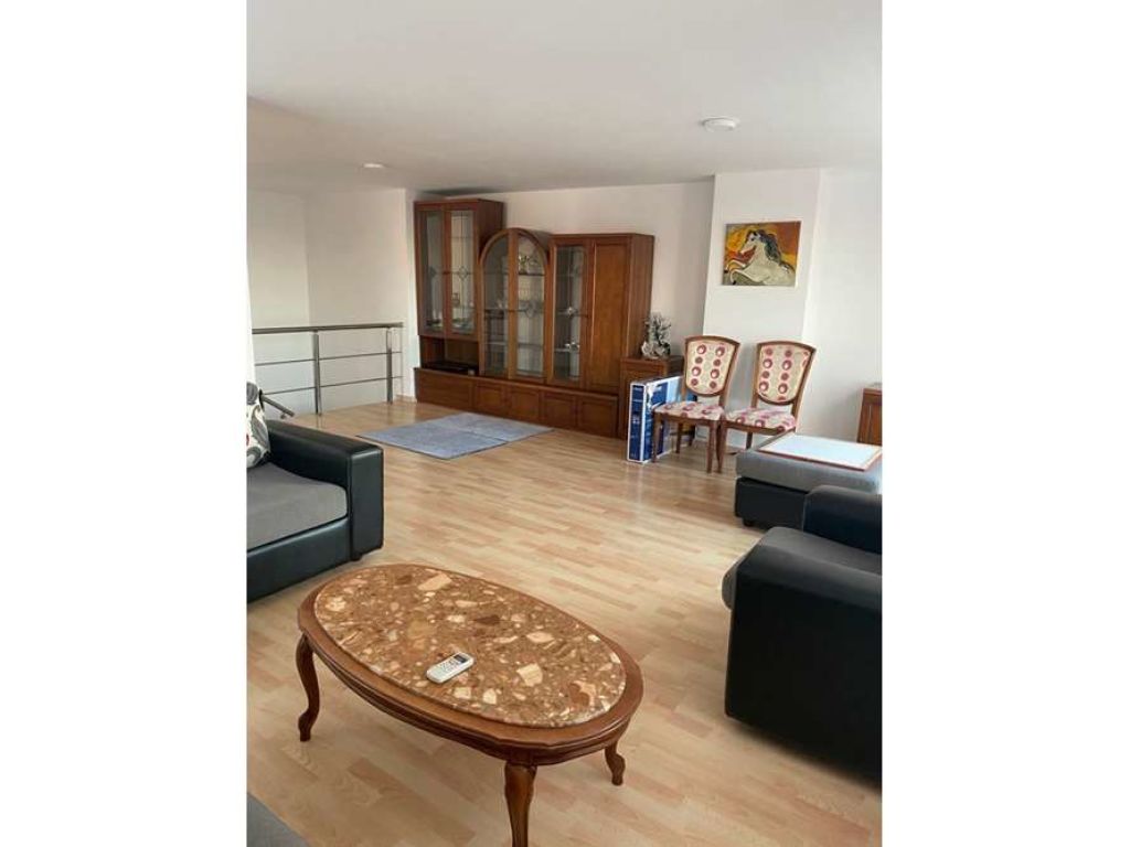 Duplex zum verkauf (182,5 quadratmeter) 1100eur/m² - durres