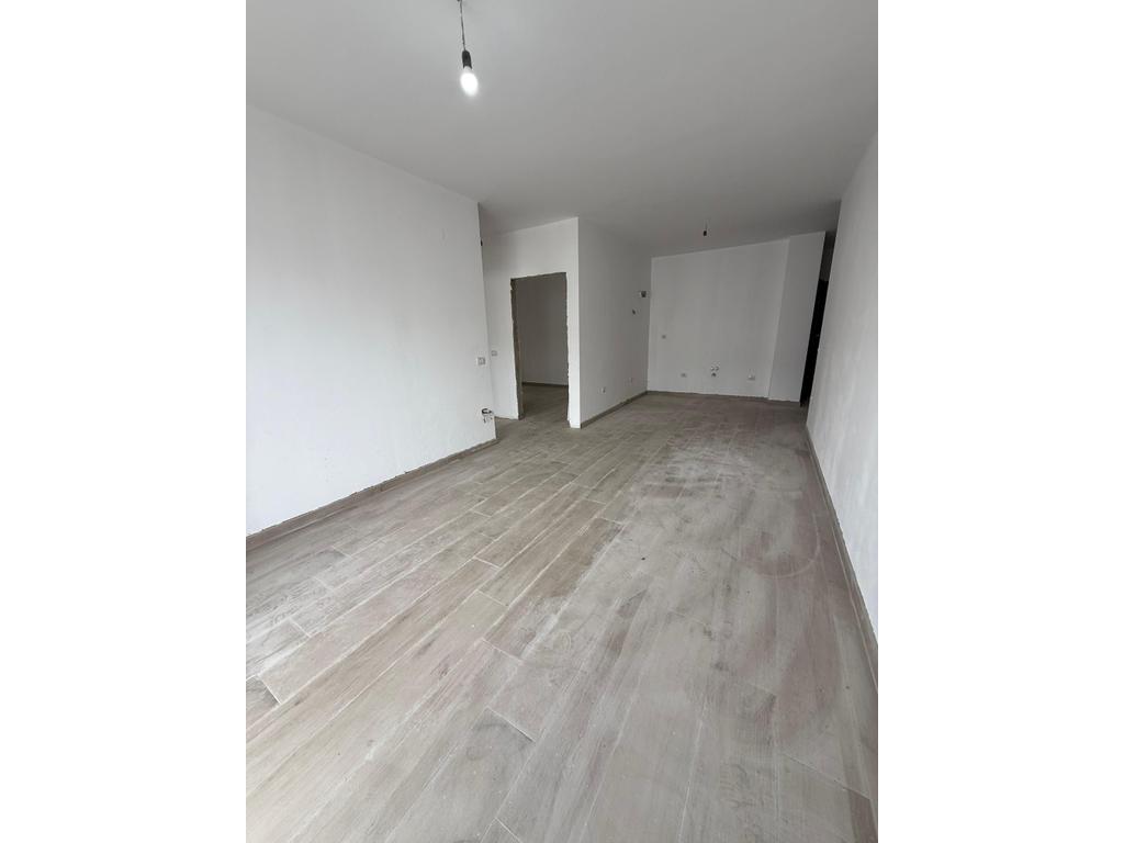 Appartamento in vendita 2+1 a kune (shengjin) prima linea con vista mare!