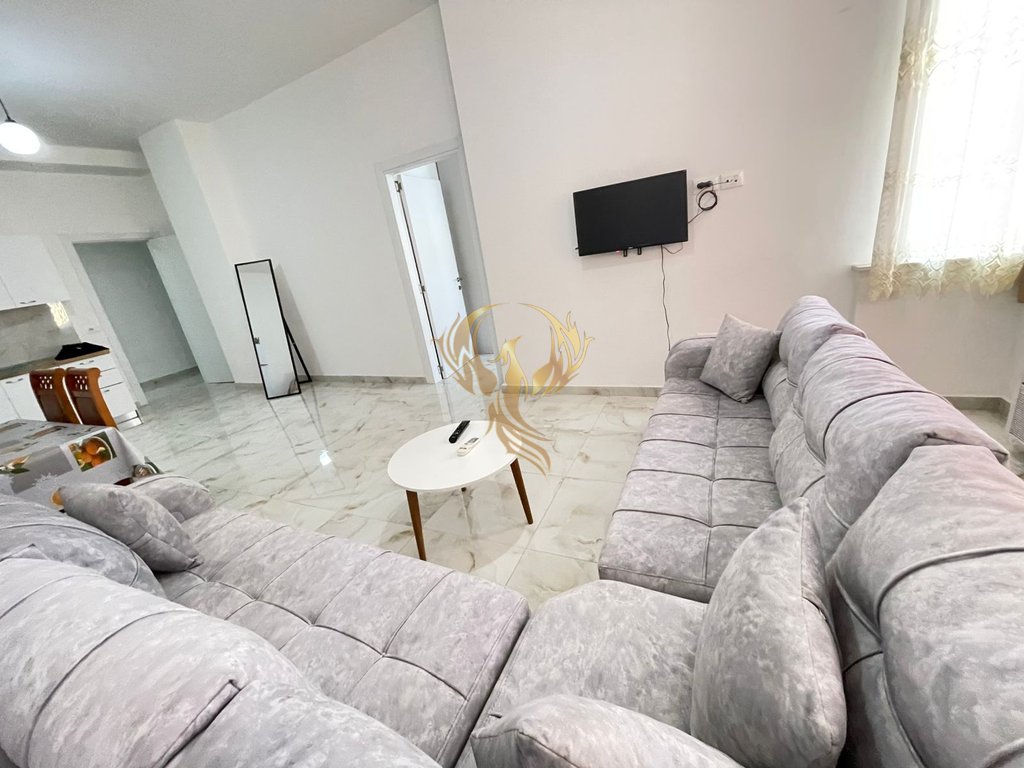 Para alugar: Apartamento 2+1 em Astir