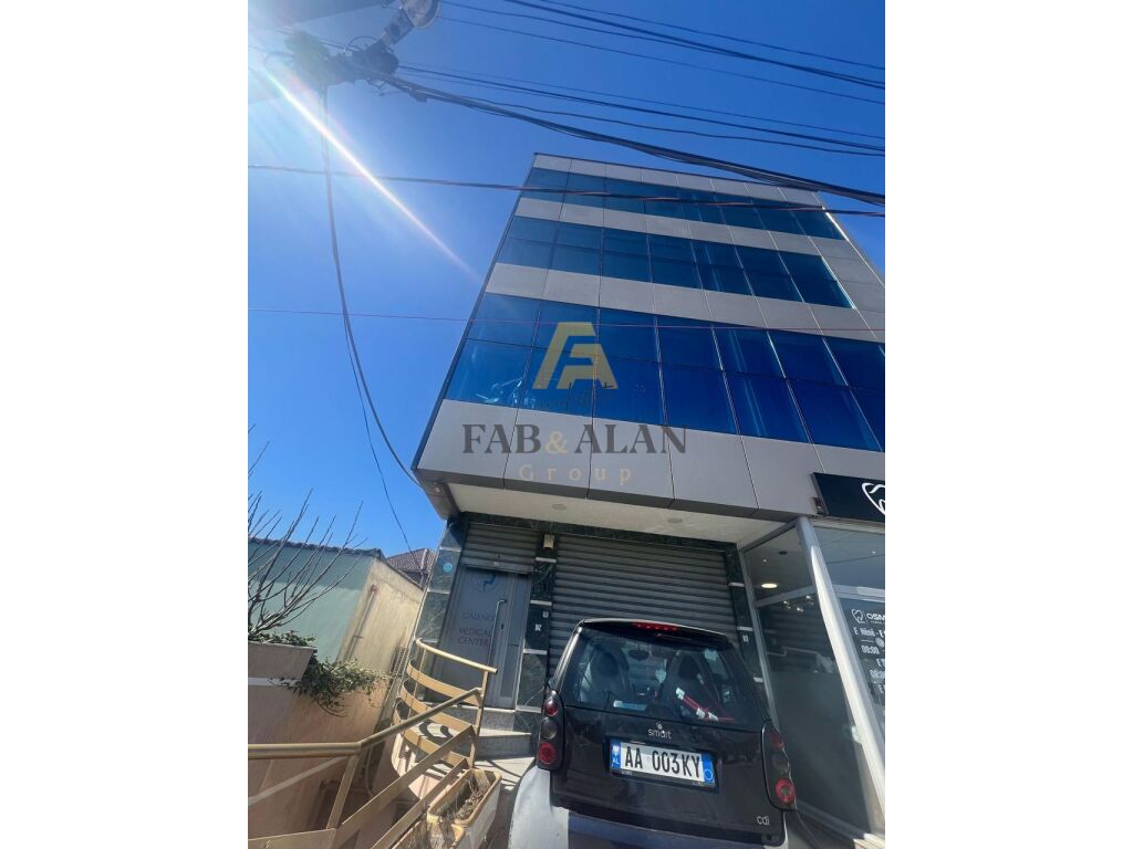 Geschäftsbau 5 etagen mit miete, für medizinische klinik im sanatorium Tirana