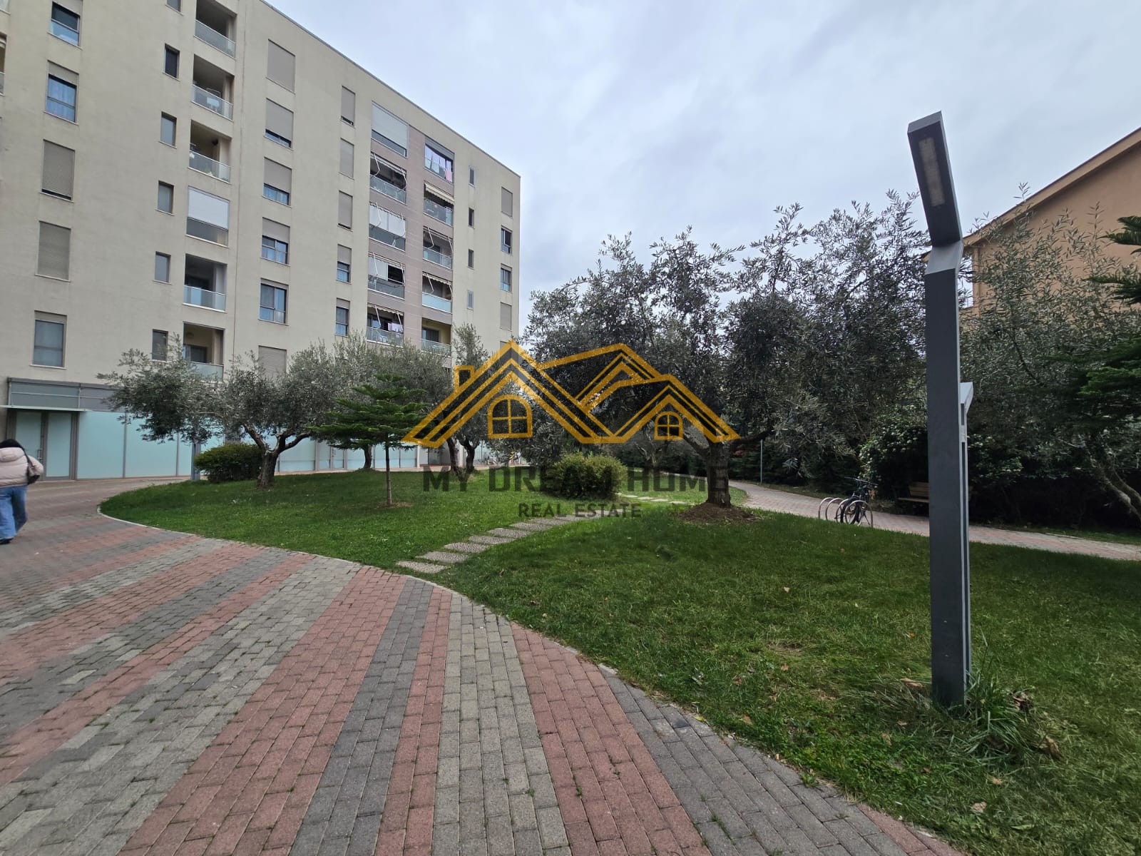 Shitet apartament 3+1+2 + depo tek port view durres | my dream home real estate - shqipëri