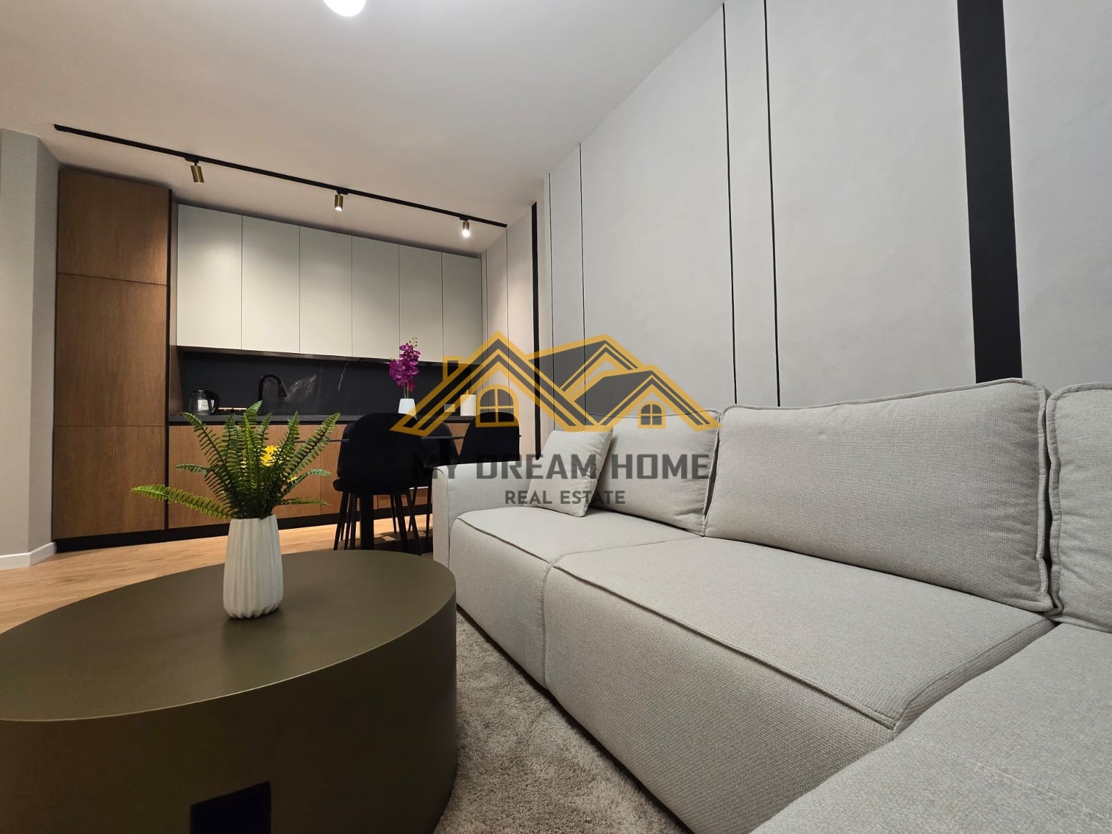 Apartamento en venta 1+1 en la playa cerca del hotel adriático! | my dream home real estate - albania