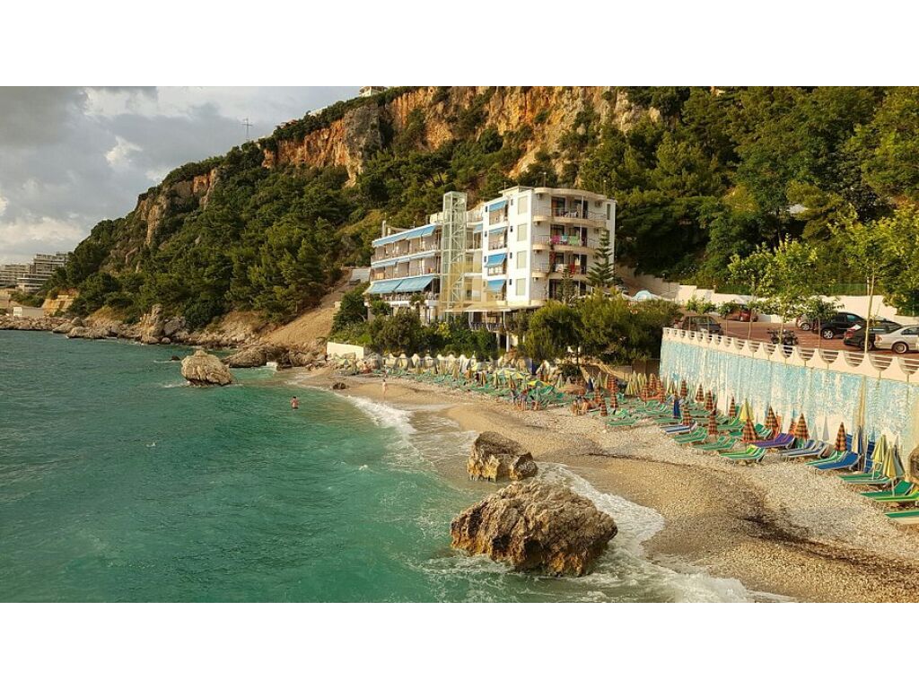 Duplex al hekla residence a Vlora con vista mare in vendita!