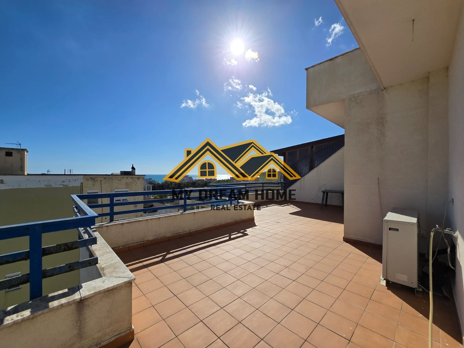 Affitto appartamento 2+1+2 con vista mare sulla spiaggia, durres! | my dream home real estate - albania