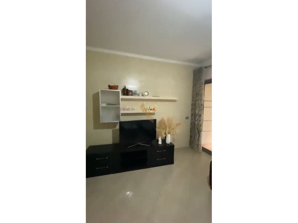 Para alugar: Apartamento 2+1 em kompleksi tower bridge, rua dibres