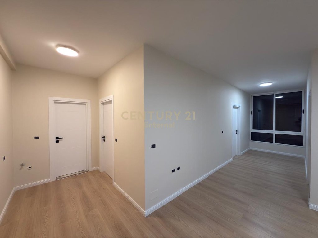 Apartamento à venda 3+1 perto de eleonora, viaduto da komuna e parist