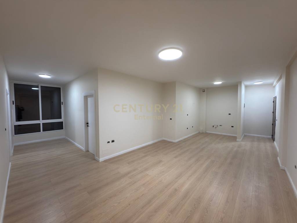 Apartamento à venda 3+1 perto de eleonora, viaduto da komuna e parist