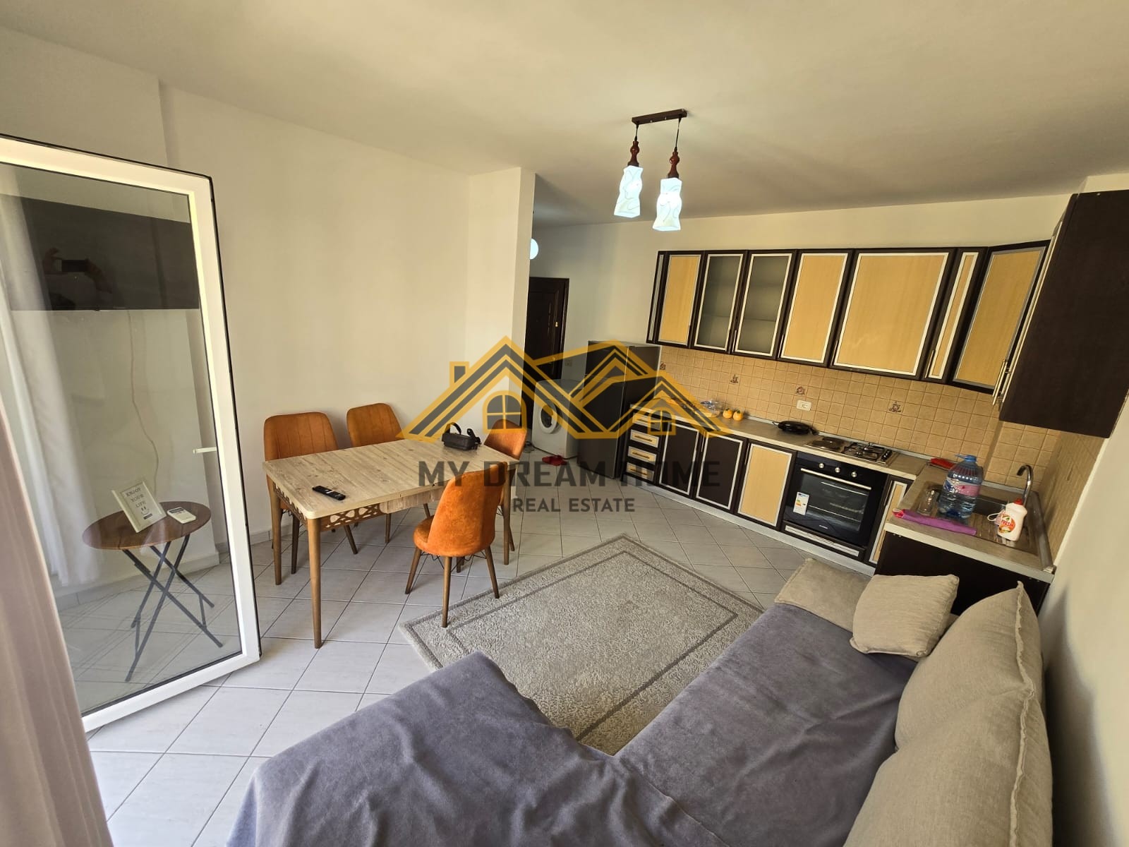 Jepet me qera apartament 1+1 plazh hekurudha durres ! | my dream home real estate - albania