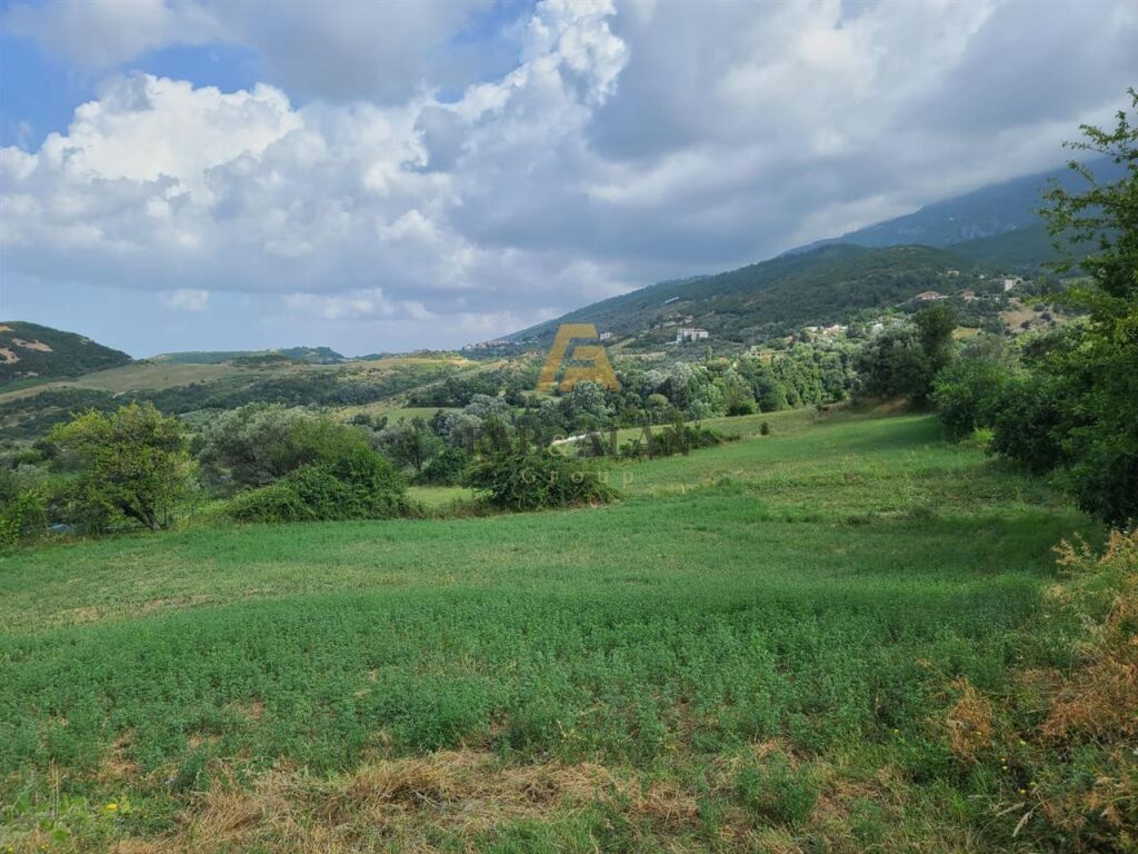 Ne farke prane priskes super tokë à venda!