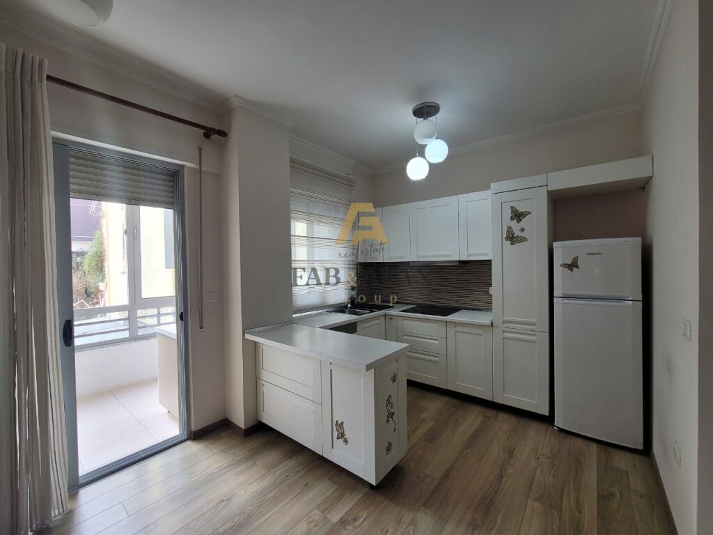 Eine einzige heisse etage wohnung 2+1+2 zum verkauf!