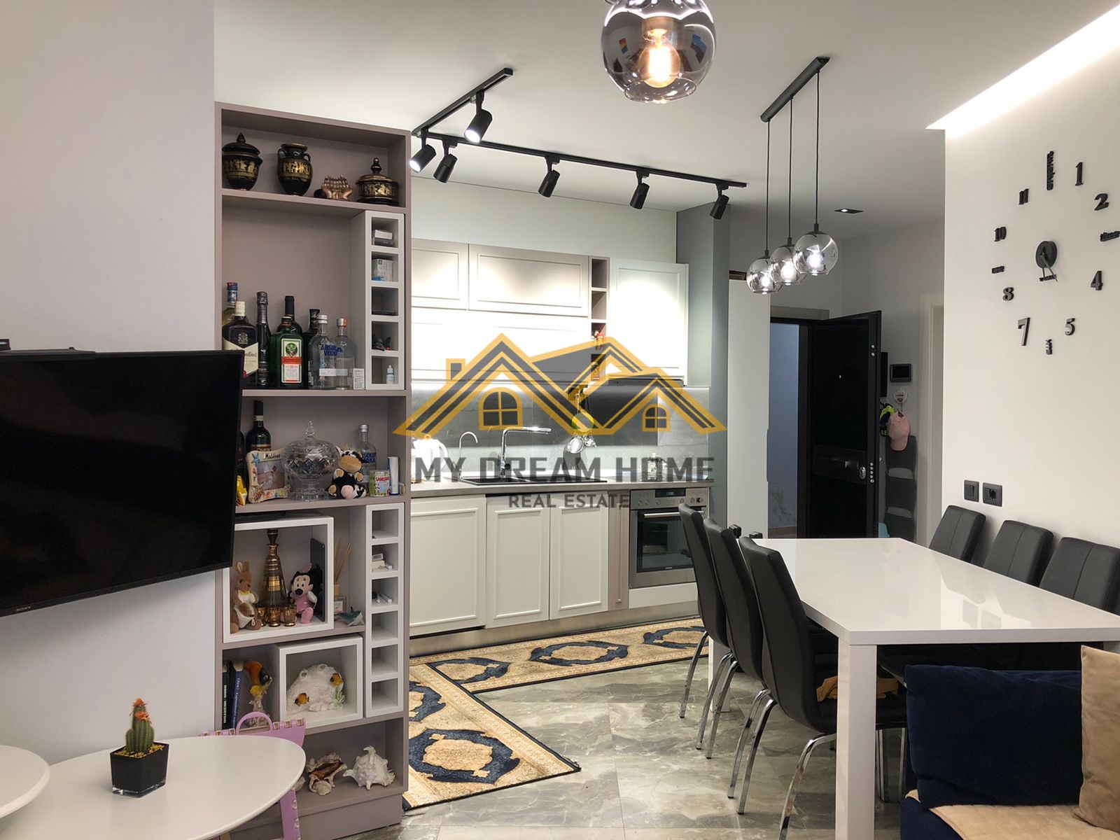 Appartement 1+1 rénové avec vue sur mer, première ligne | my dream home real estate - albanie