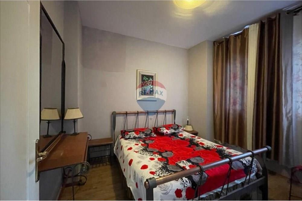 Villa à vendre, 3 étages à qerret (Kavajë) ! (5)