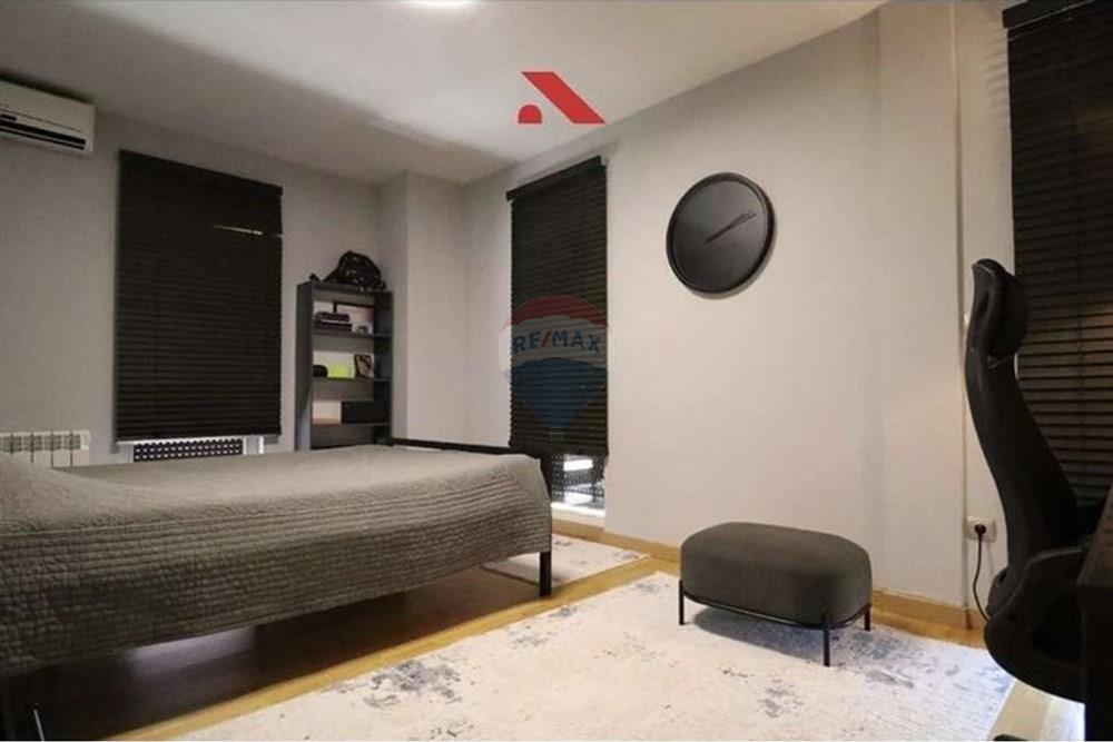 Casa in vendita 280 m² a nic, Çagllavicë Prishtinë!