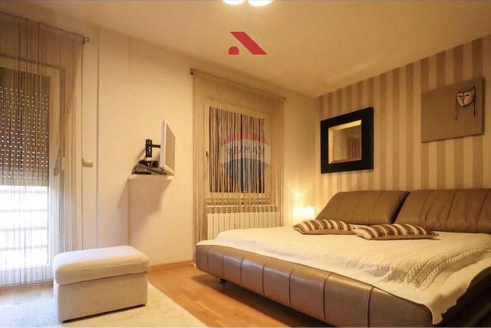 Casa in vendita 280 m² a nic, Çagllavicë Prishtinë!