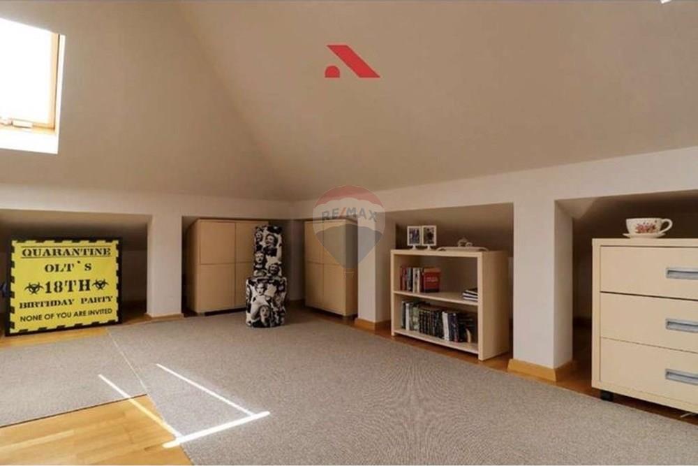 Casa in vendita 280 m² a nic, Çagllavicë Prishtinë!