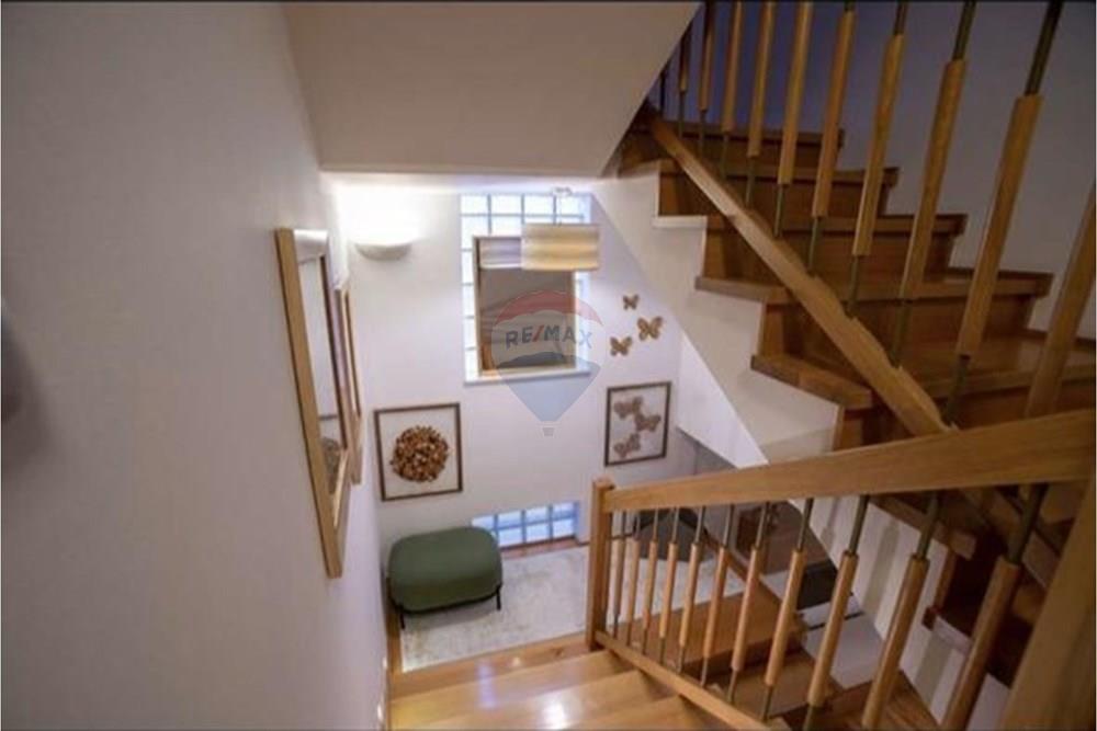Casa in vendita 280 m² a nic, Çagllavicë Prishtinë!