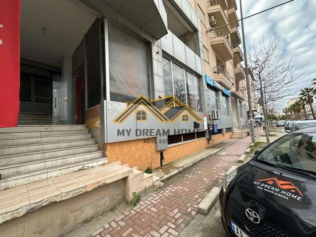 Nouvelle affaire à vendre, sur la rue principale à plazh, en face des villas coral ! | my dream home real estate - albanie