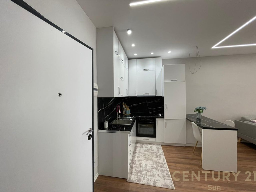 Wohnung 1+1 zur miete, vlore-brücken!