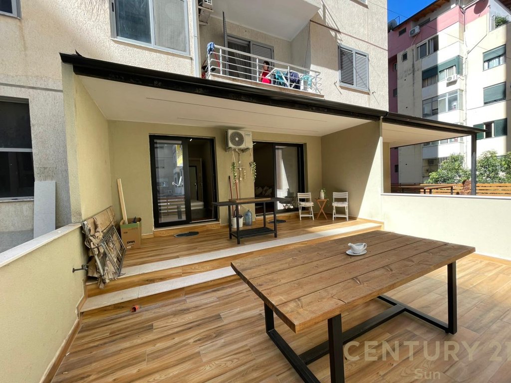 Wohnung 1+1 zur miete, vlore-brücken!