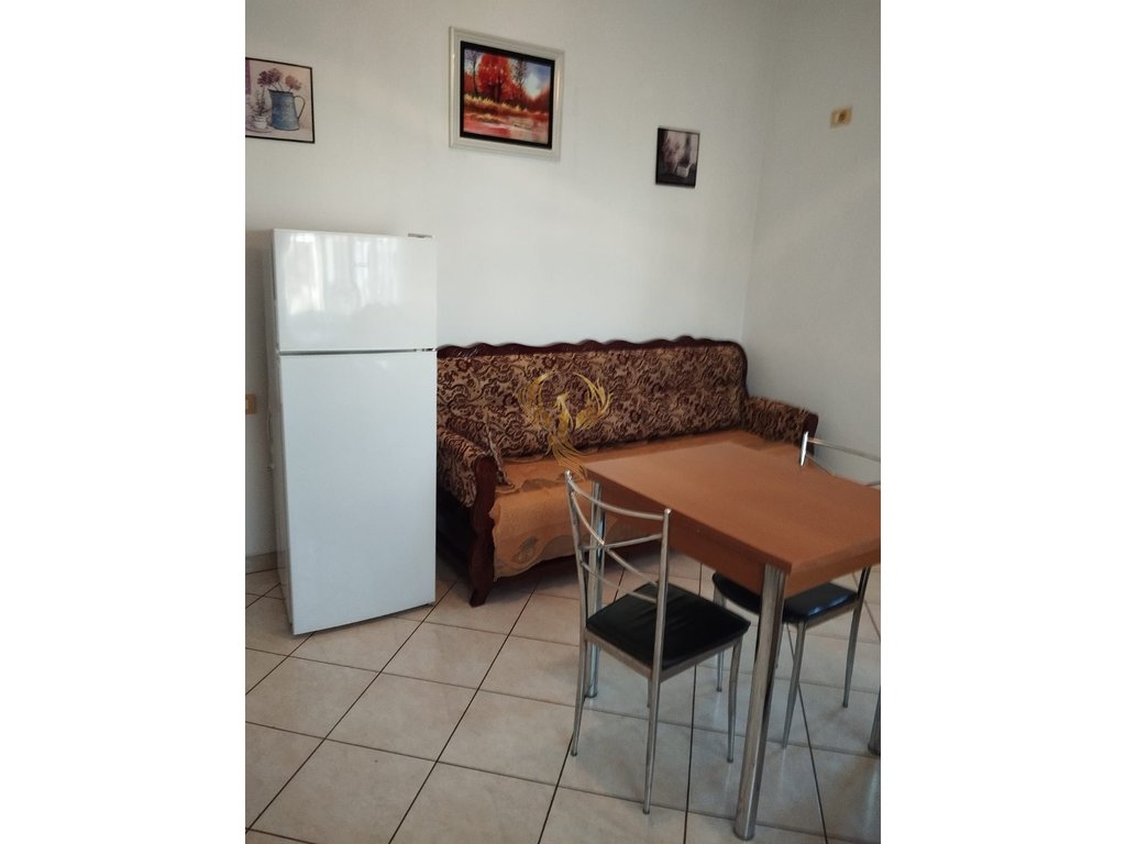 In affitto: Ingresso 2+1 laprake