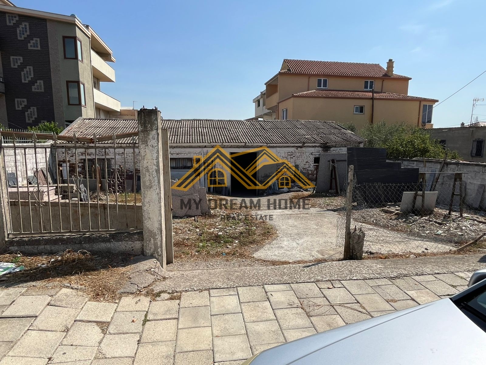 Vendez deux entrepôts sur la rue principale à spitallë ! | my dream home real estate - albanie
