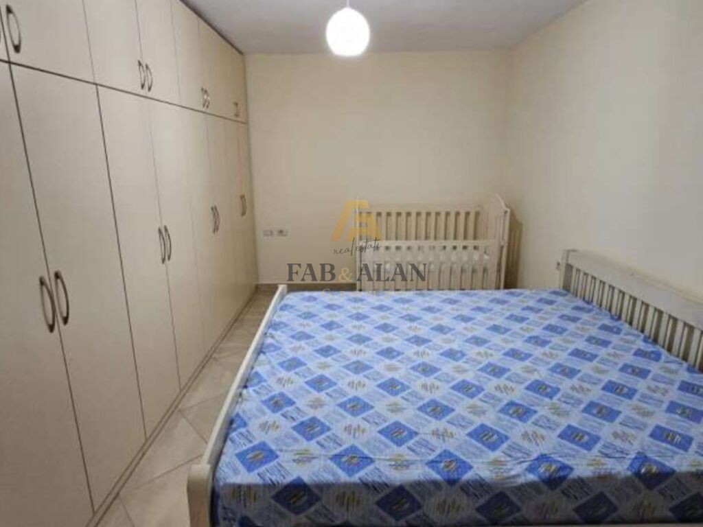 Apartamento 1+1 en alquiler cerca del 21 de diciembre!