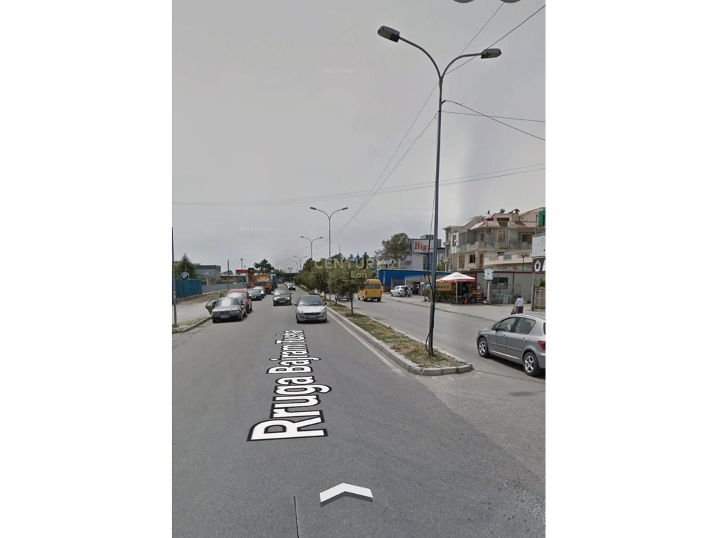 Negozio in vendita a shkozet, 1332 m²!