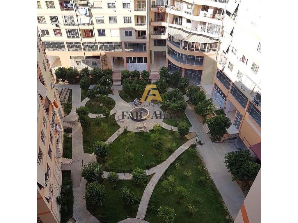 Apartament 1+1 për shitje tek fratari në Astir!