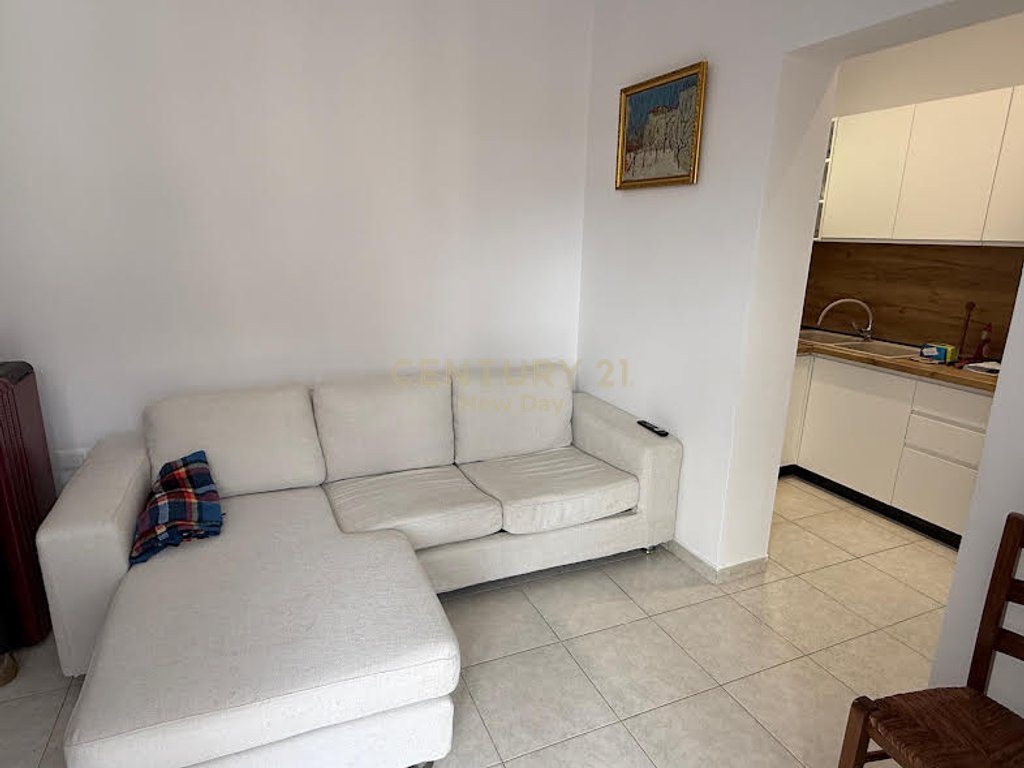 Super appartamento 1+1 in affitto a qykata, durres!