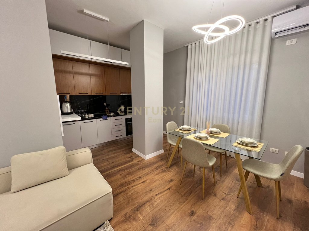 Super appartamento 1+1 in affitto a qykata, durres!