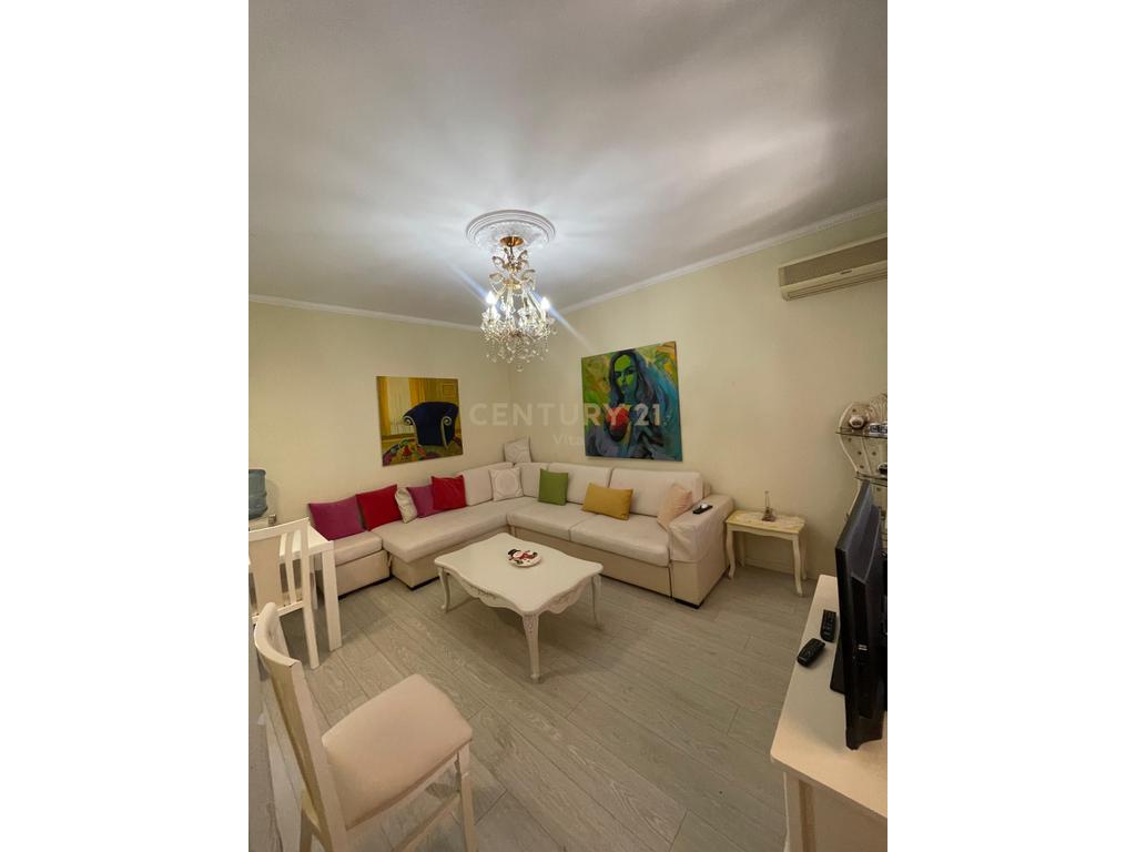 Super appartamento 1+1 in affitto a qykata, durres!