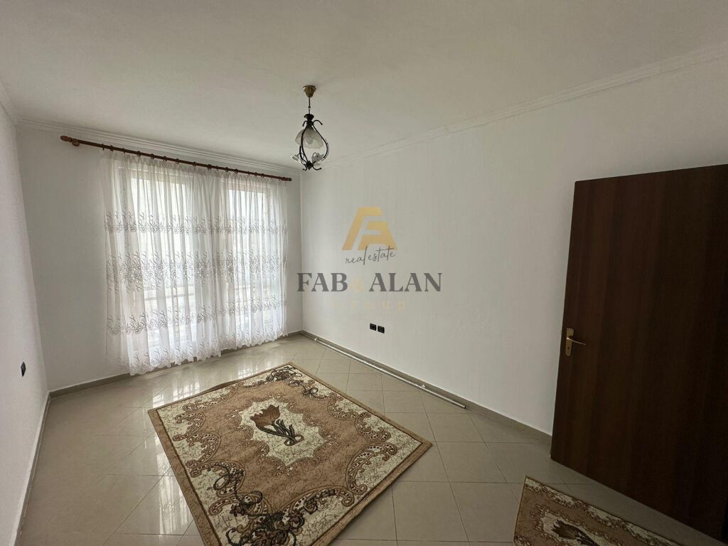Apartament 1+1 për shitje Astir!