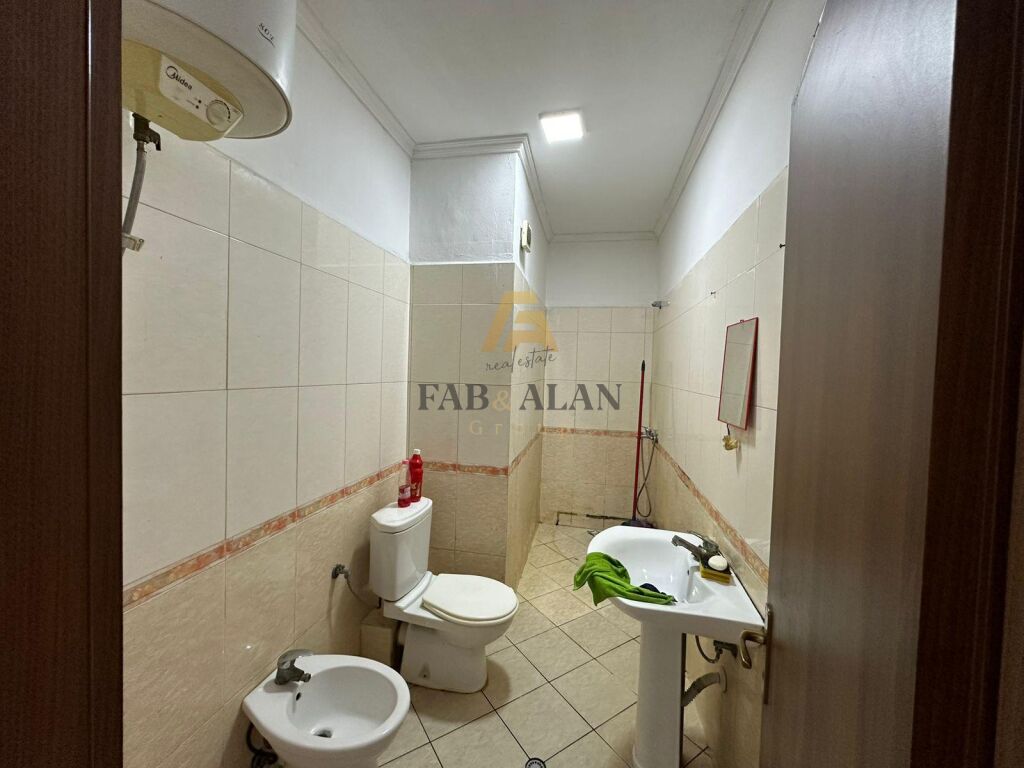 Apartament 1+1 për shitje Astir!