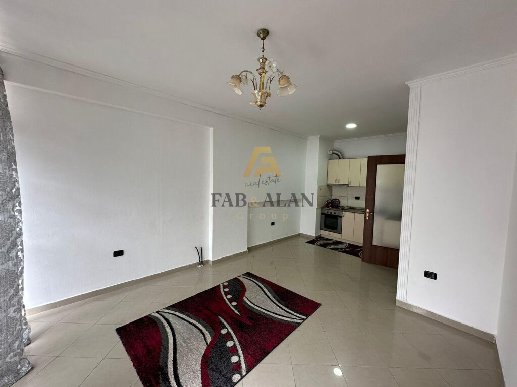 Apartament 1+1 për shitje Astir!