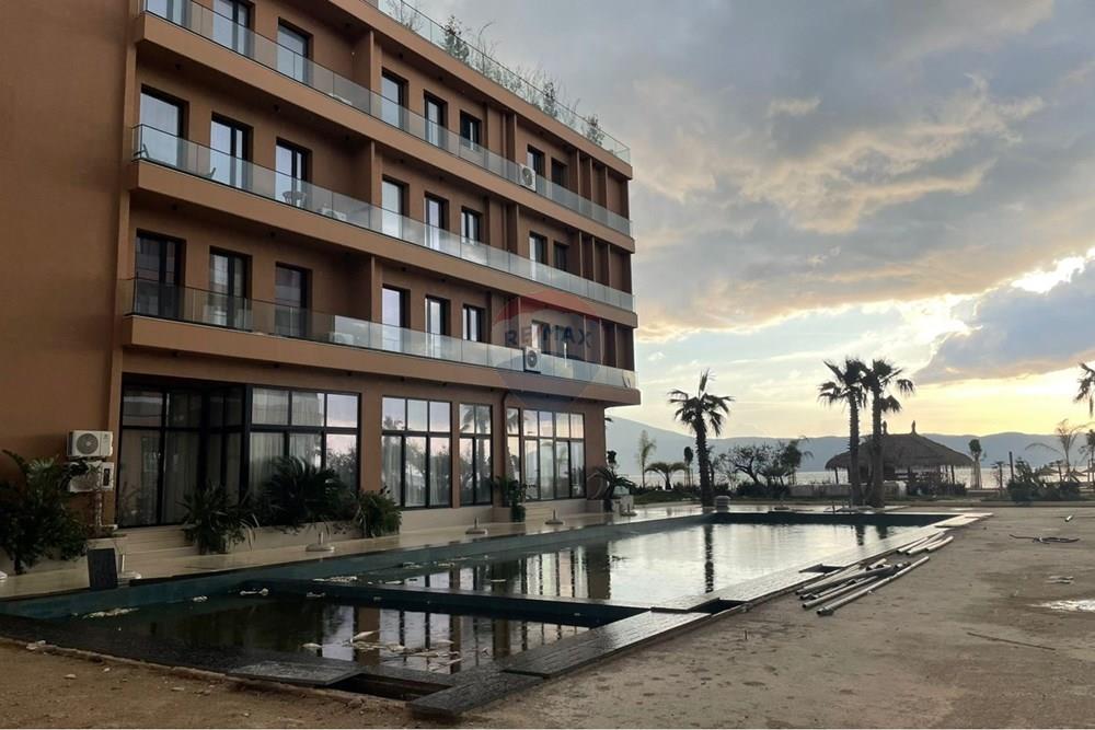 Jonufer, vlore