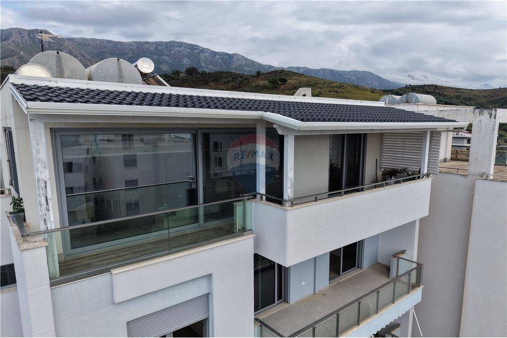 Appartamento fantastico in vendita a radhimë, vlore