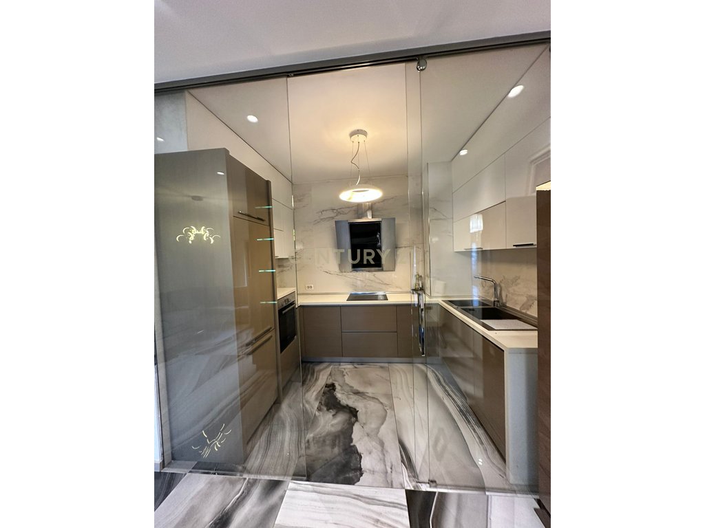 Appartement 2+1 à louer près de zogu i zi !!