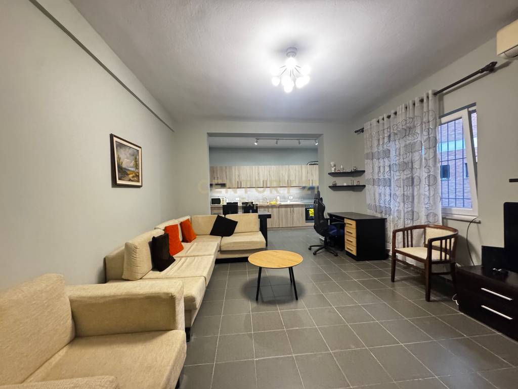 Appartement 2+1 à louer près de zogu i zi !!
