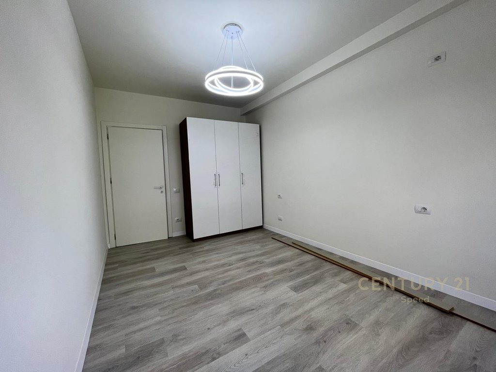 Appartement 2+1 à louer près de zogu i zi !!