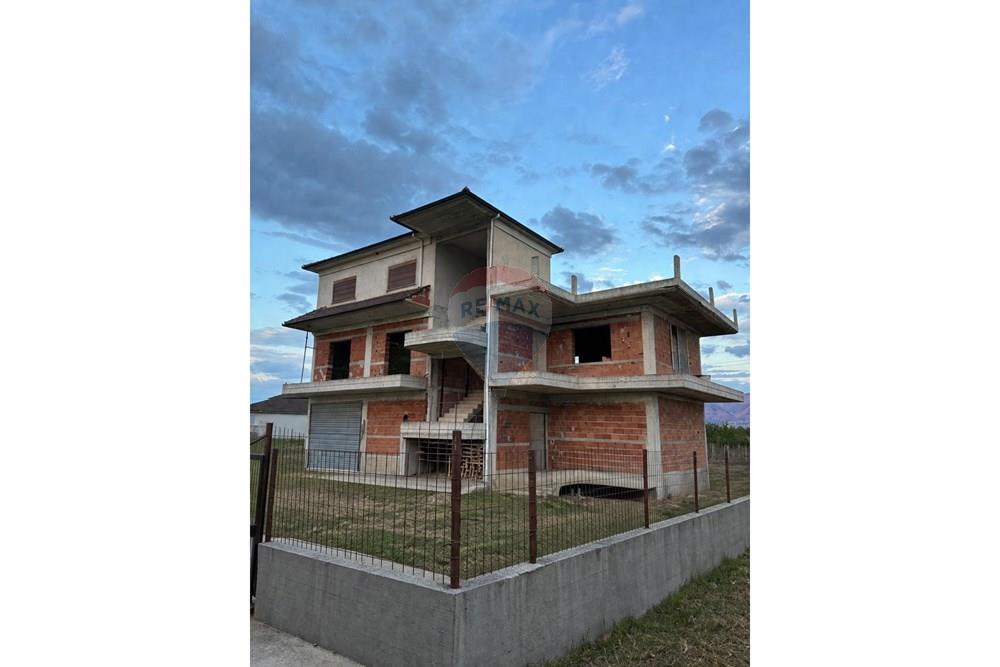 Voskop, Korçë (3)