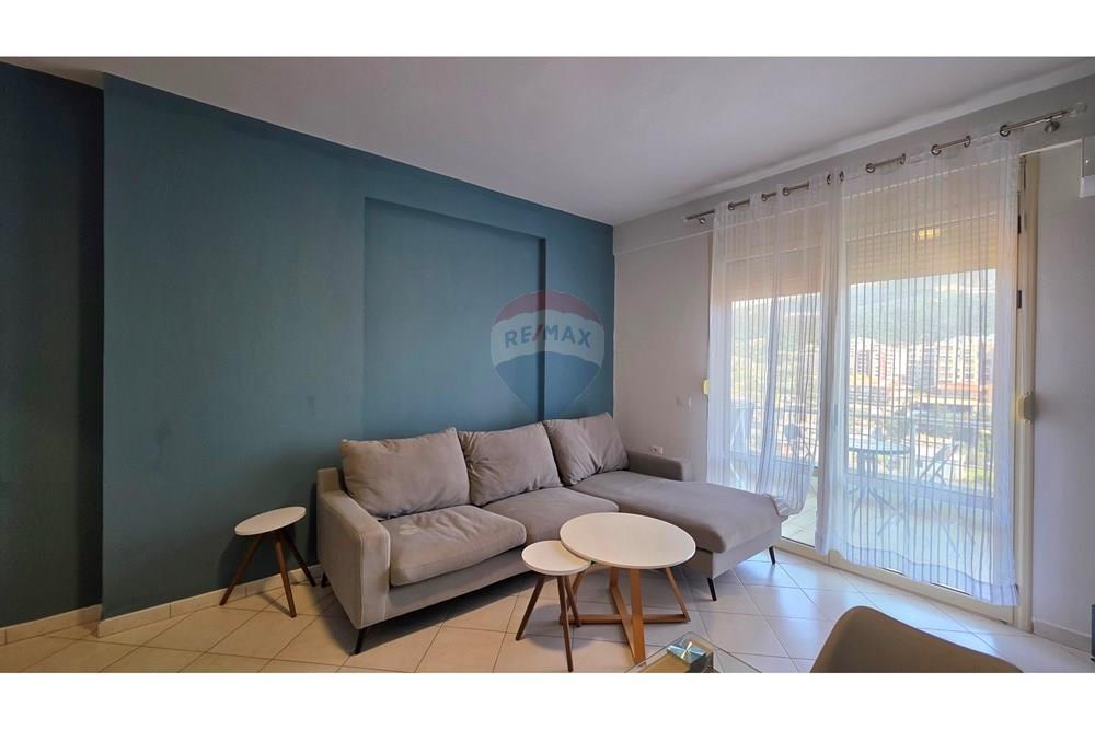 Okazion i rrallë në lungomare apartament me pamje nga deti! (6)