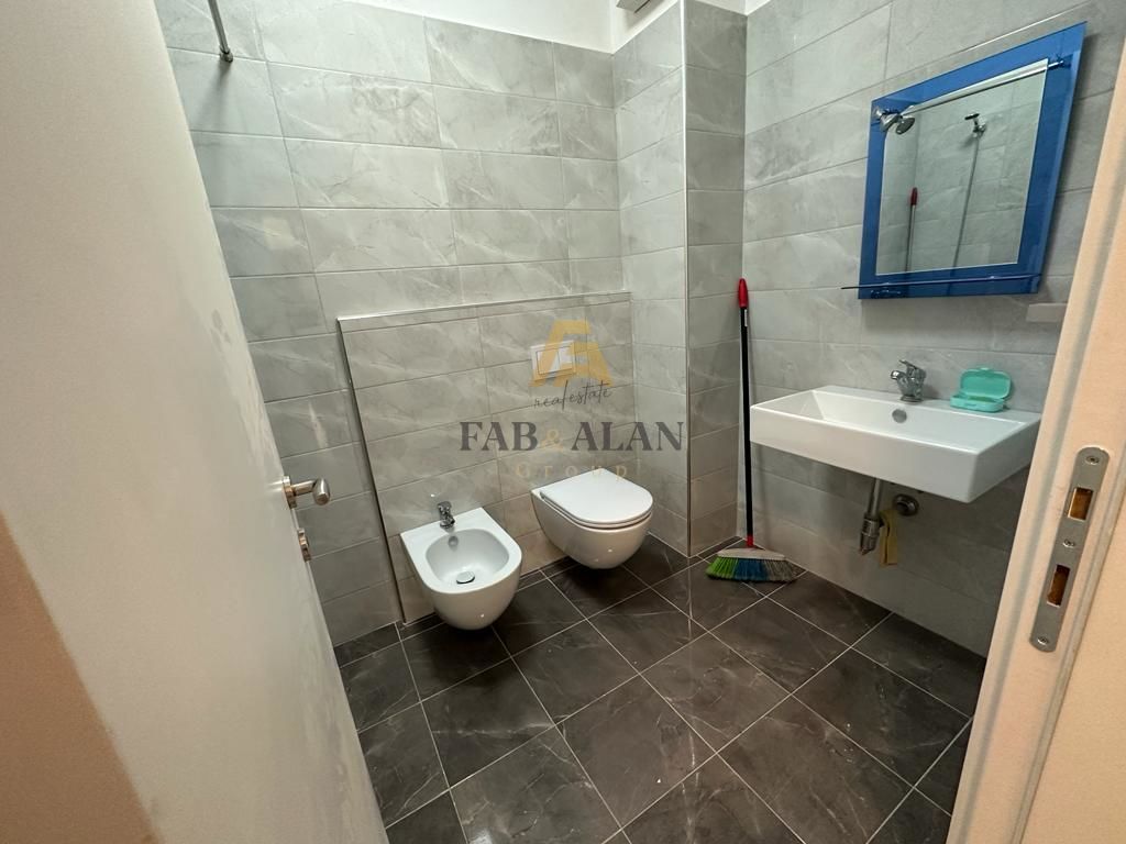 One bedroom apartment for rent!