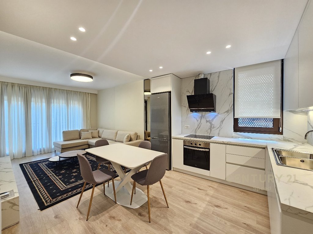 Apartamento moderno 1+1 para alugar perto do centro de Tirana!