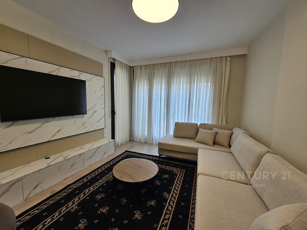 Apartamento moderno 1+1 para alugar perto do centro de Tirana! (2)