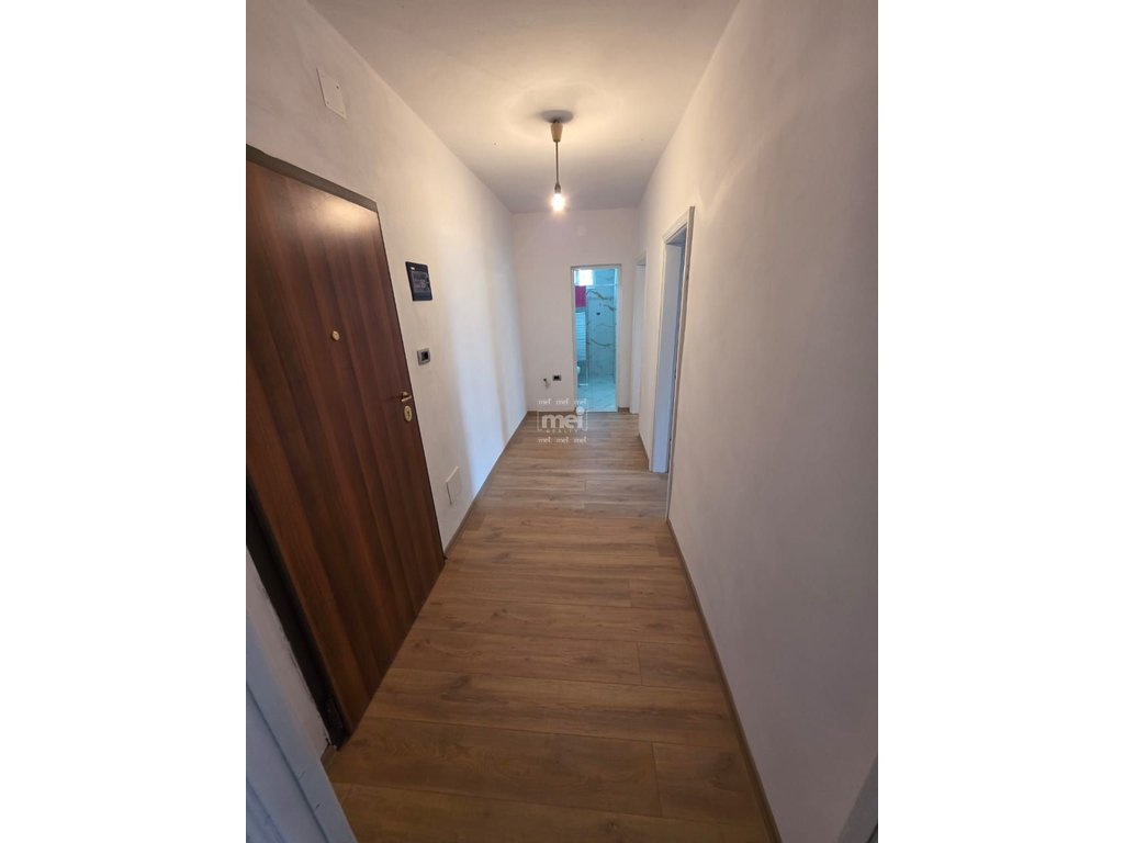 Wohnung 2+1+2 zu verkaufen in der nähe des alten bezirks, durres!