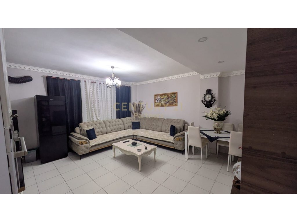 Appartamento 2+1 in vendita, kodra e priftit, Tirana