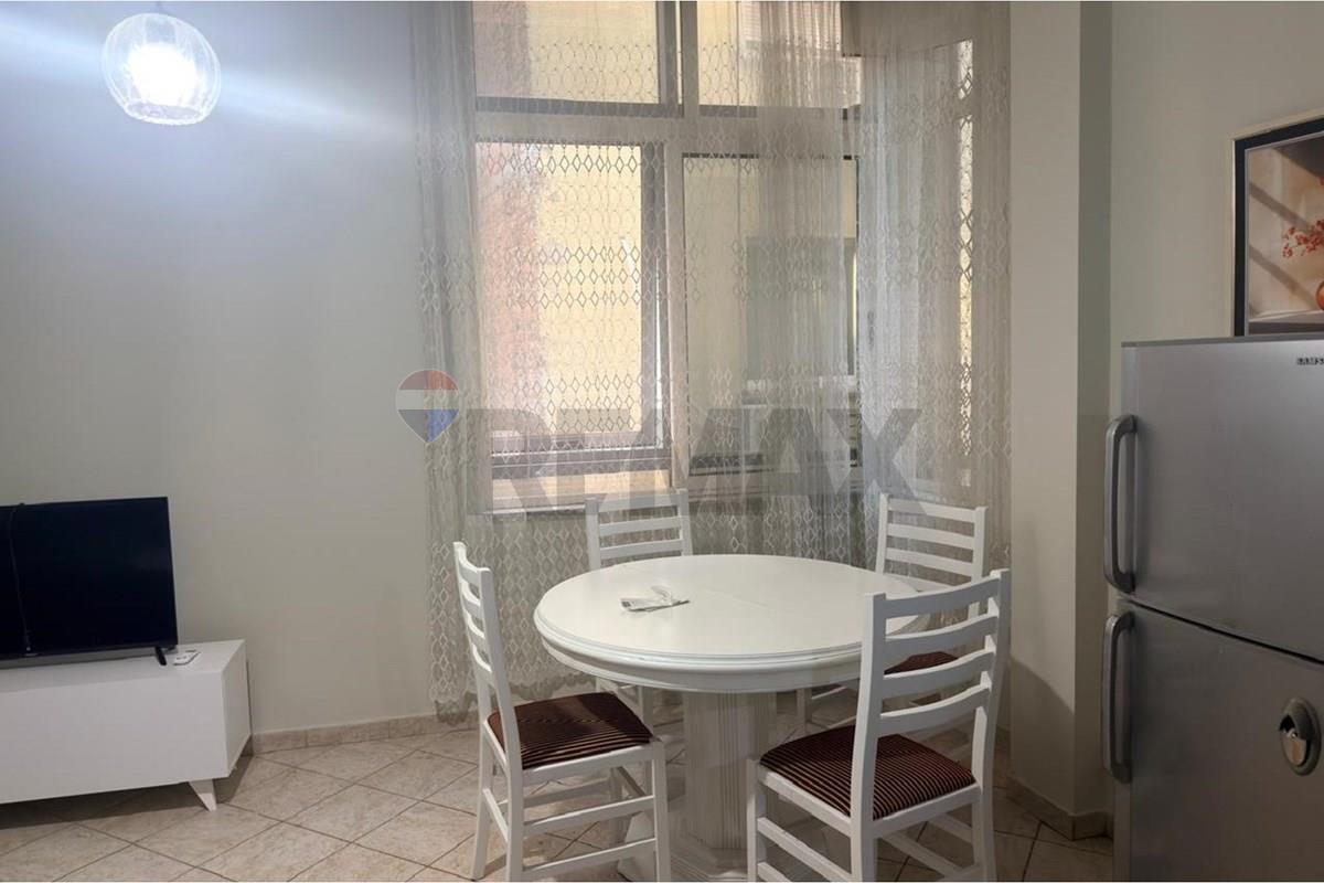 Appartamento 1+1 in affitto con 60m² di superficie