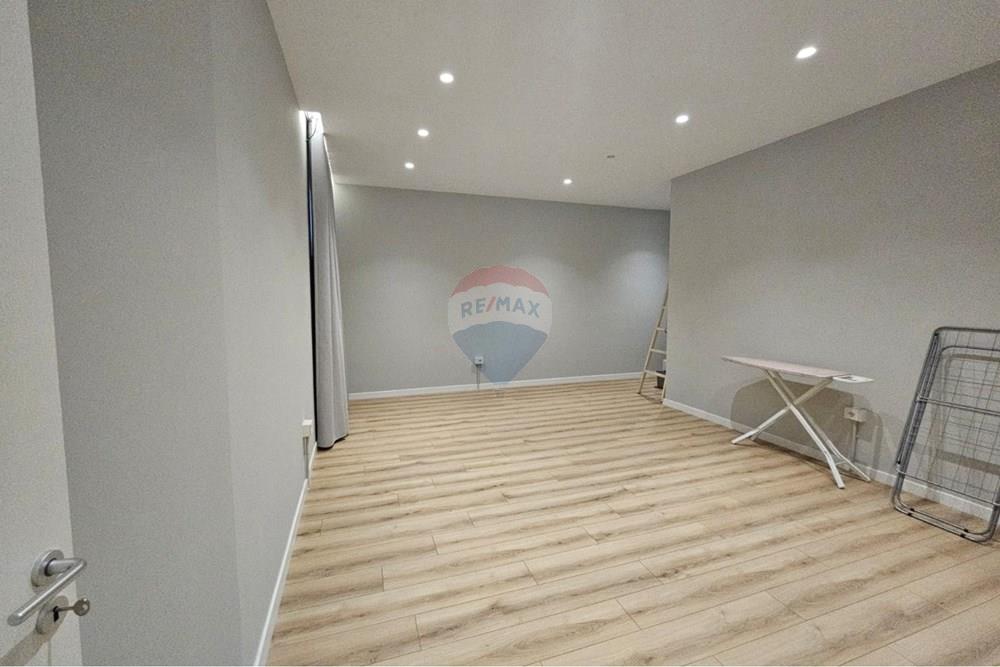 Appartamento 3+1 in affitto con posto auto in una residenza di élite vicino al lago thate!
