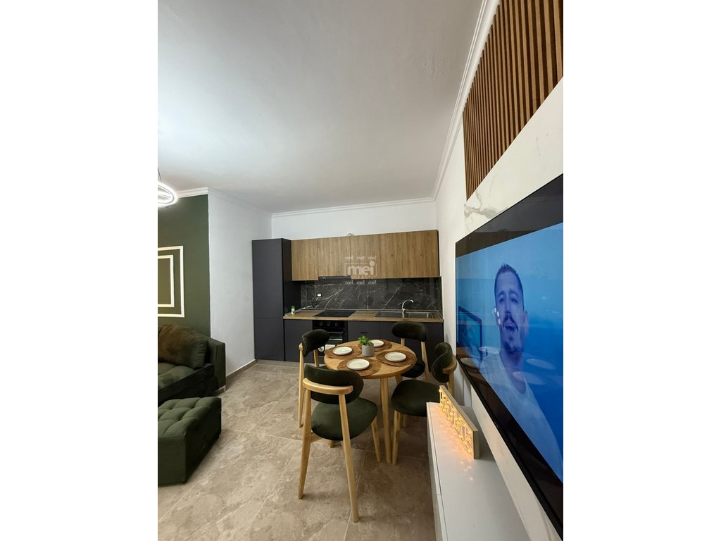 Wohnung 1+1 zum verkauf in shkemb kavaje!